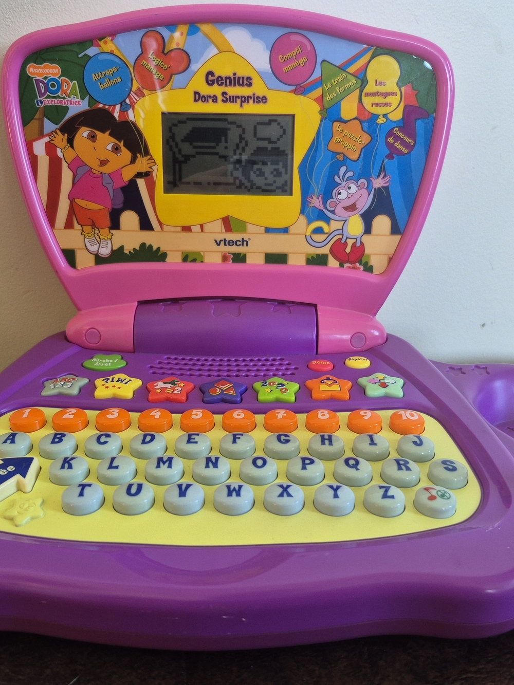 Vtech FRENCH Dora Surprise Kids Learning Laptop